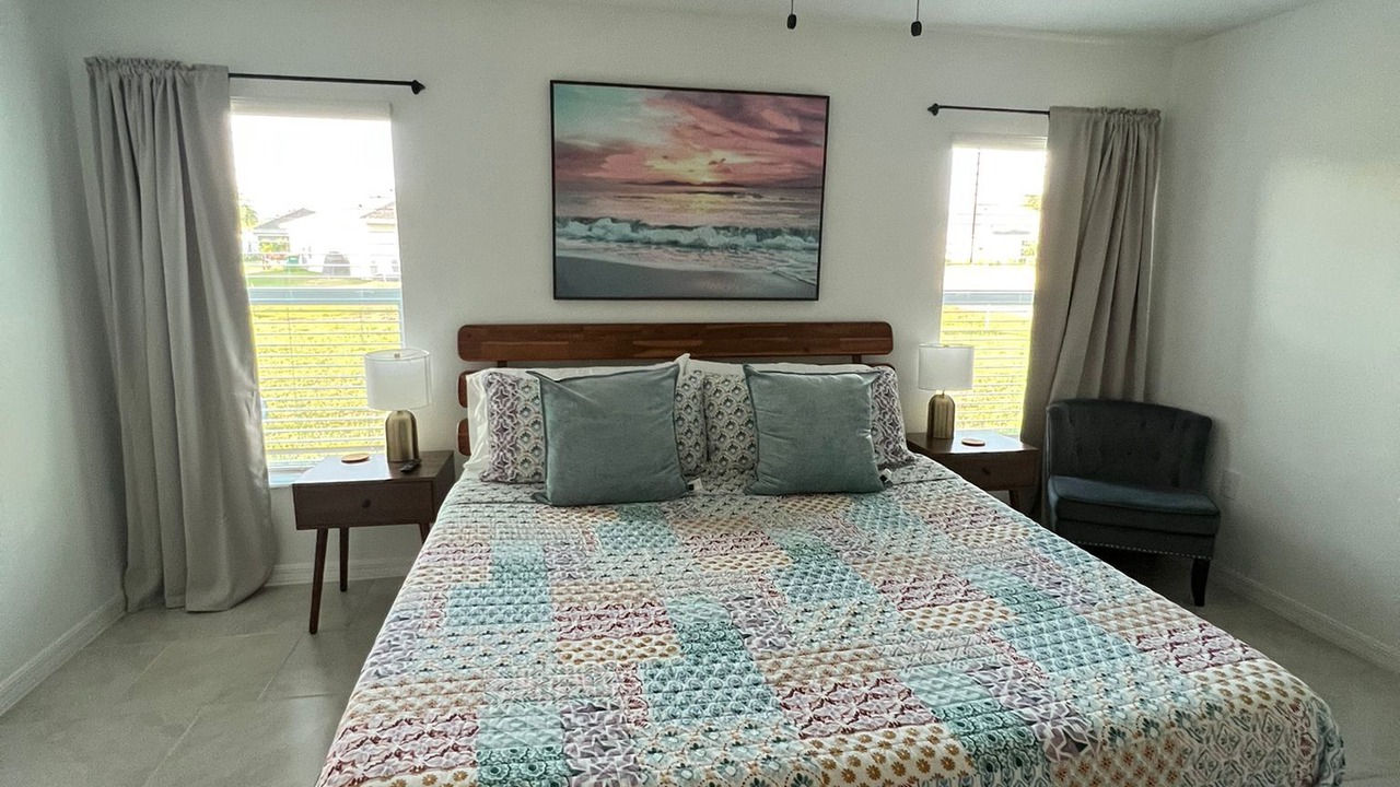 Photo of Bedroom in Rotonda Lakes
