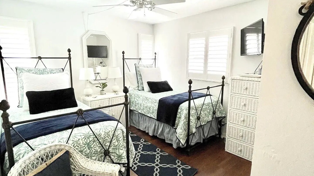 Photo of Bedroom in Park Shore