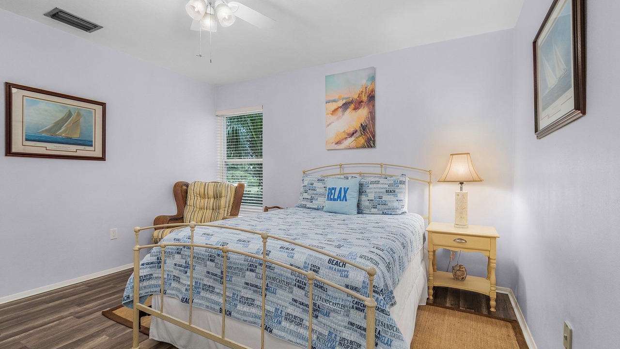 Photo of Bedroom in Lake Park