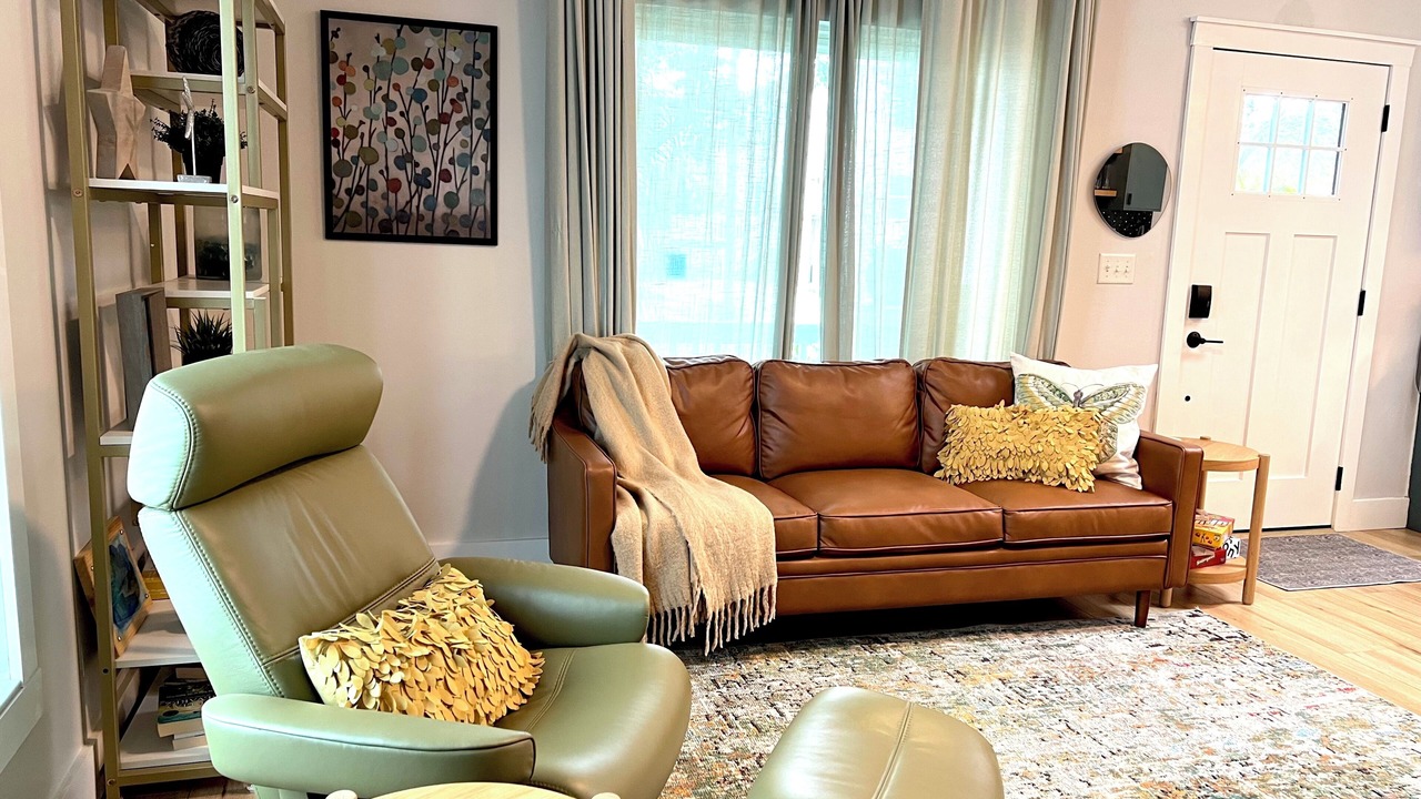 Photo of Livingroom in Bartlett Park