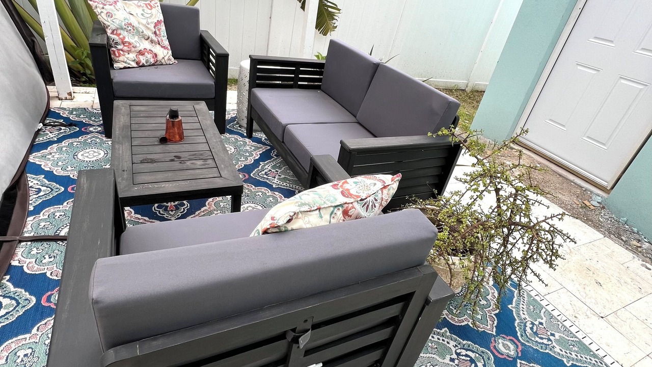 Photo of Patio Balcony in Bartlett Park