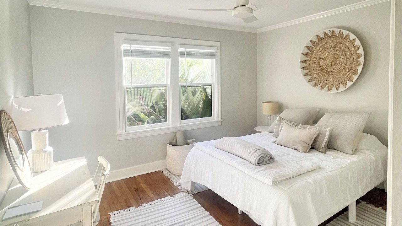 Photo of Bedroom in Crescent Heights