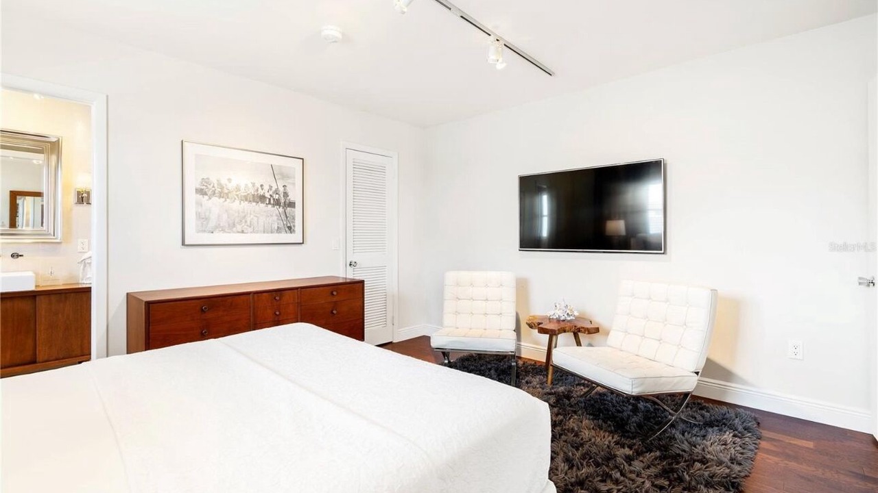 Photo of Bedroom in Englewood