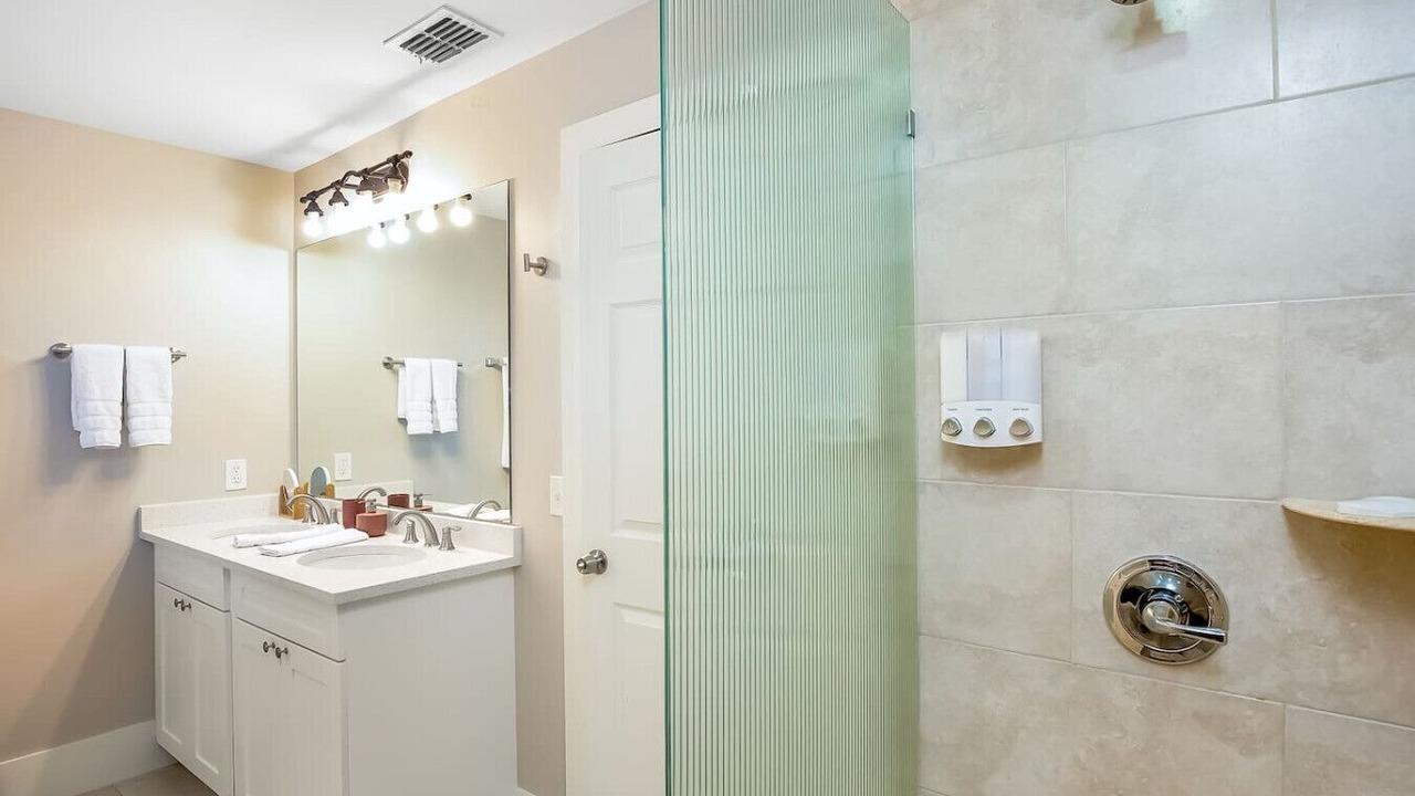 Photo of Bathroom in East Naples