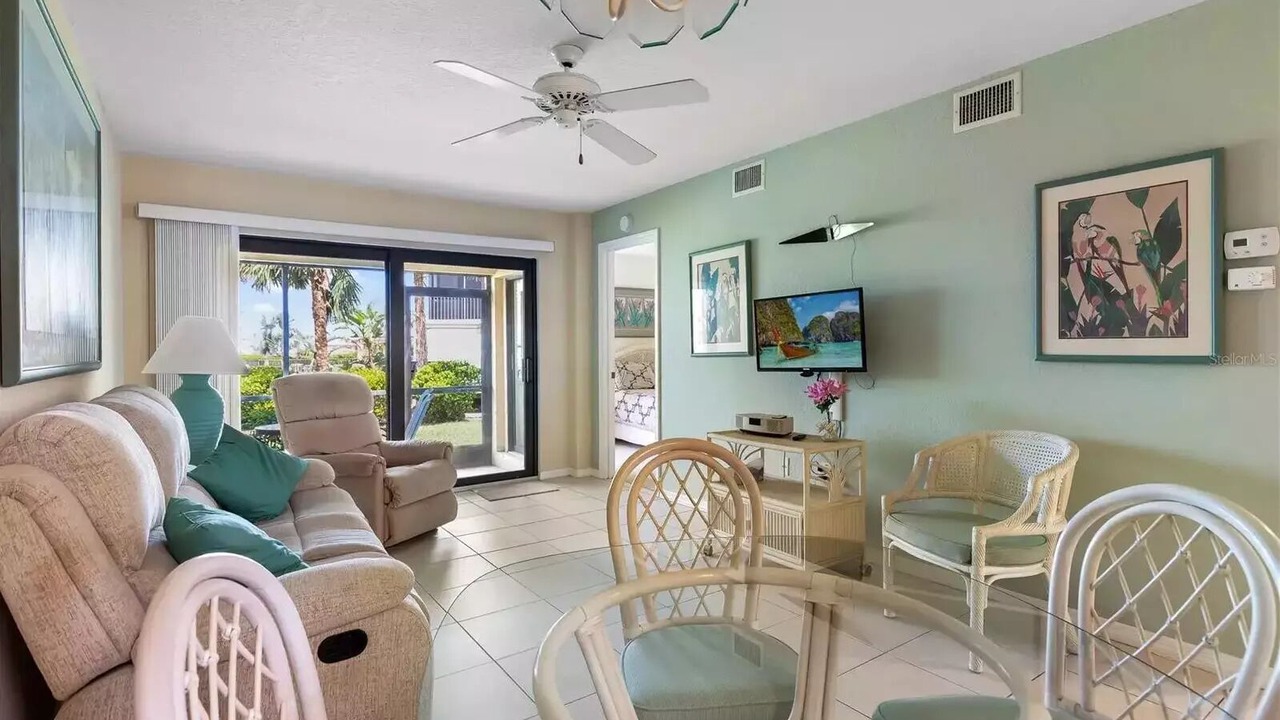 Photo of Livingroom in Punta Gorda