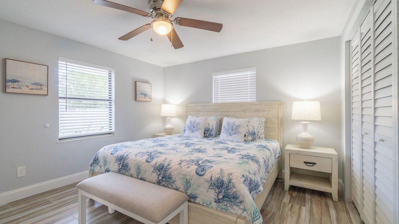Photo of Bedroom in Naples Park