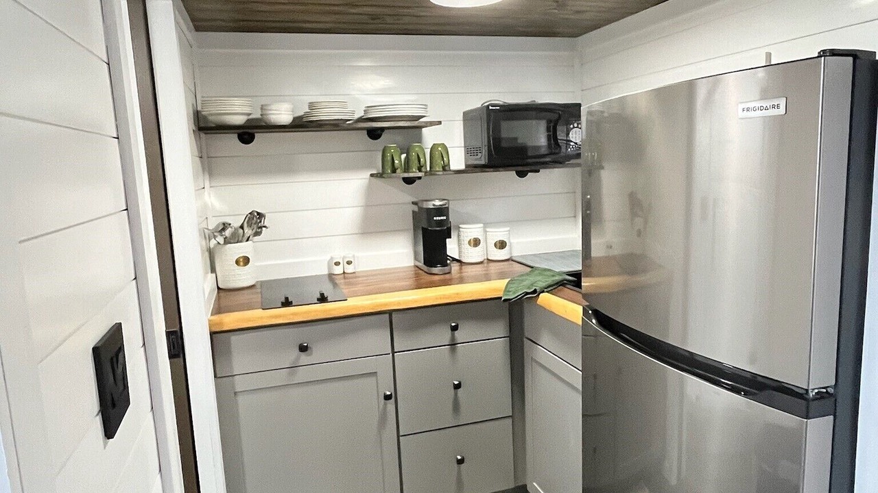 Photo of Kitchen in Saluda