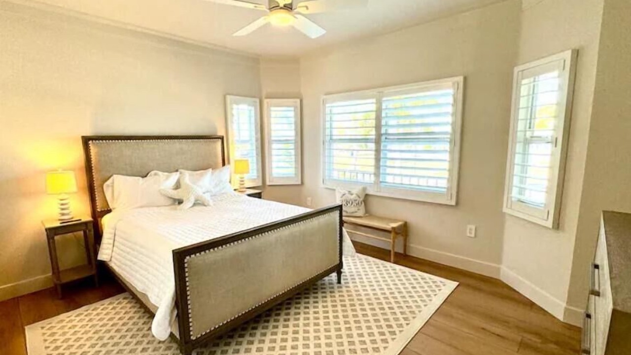 Photo of Bedroom in Historic District