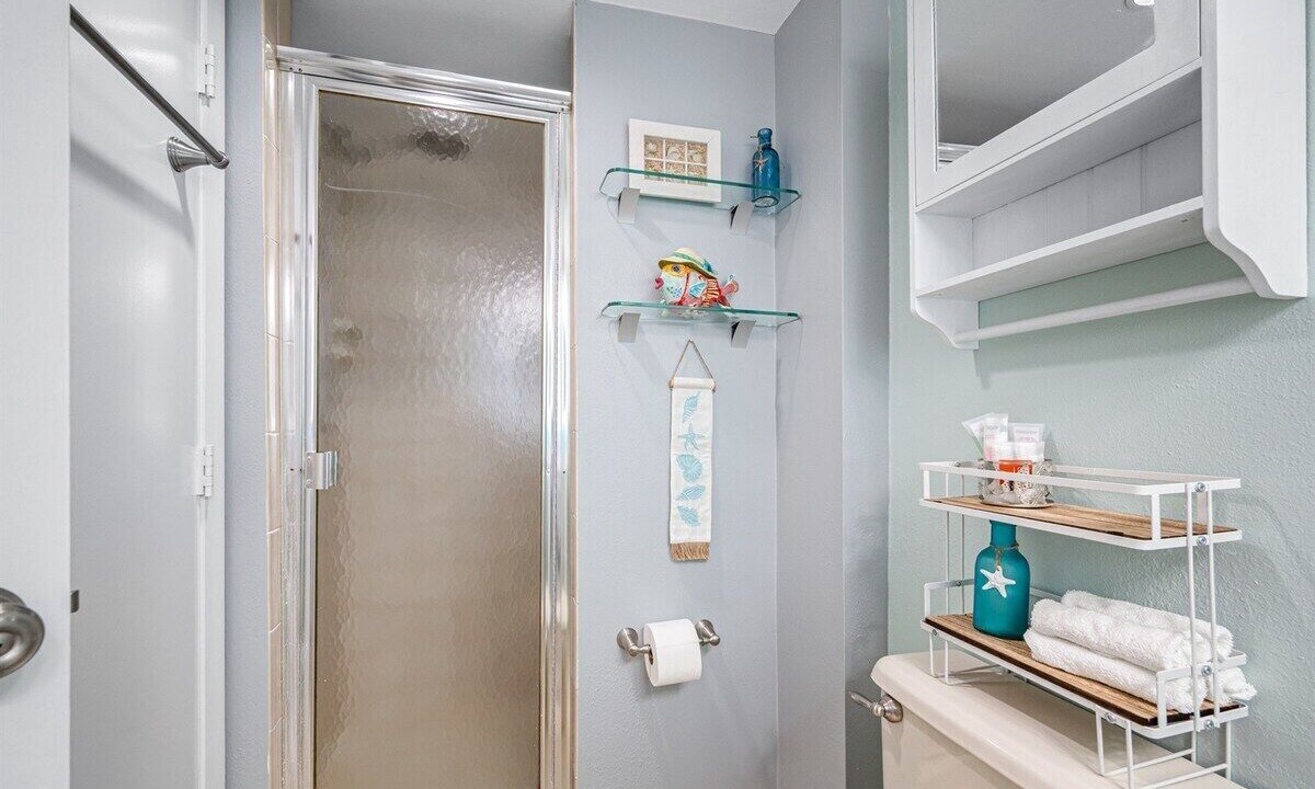 Photo of Bathroom in Sand Key