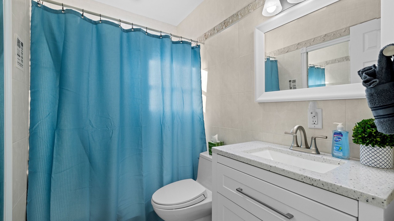 Photo of Bathroom in Wilton Manors