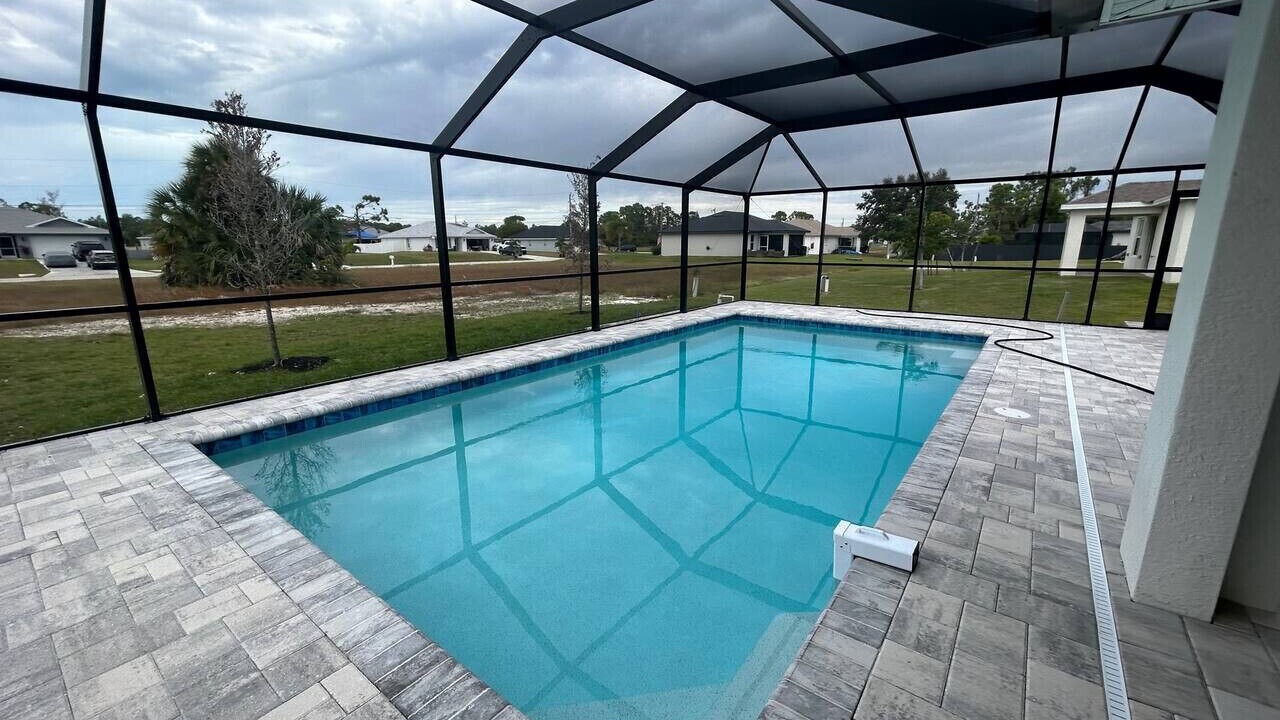 Photo of Outdoor in Mariner