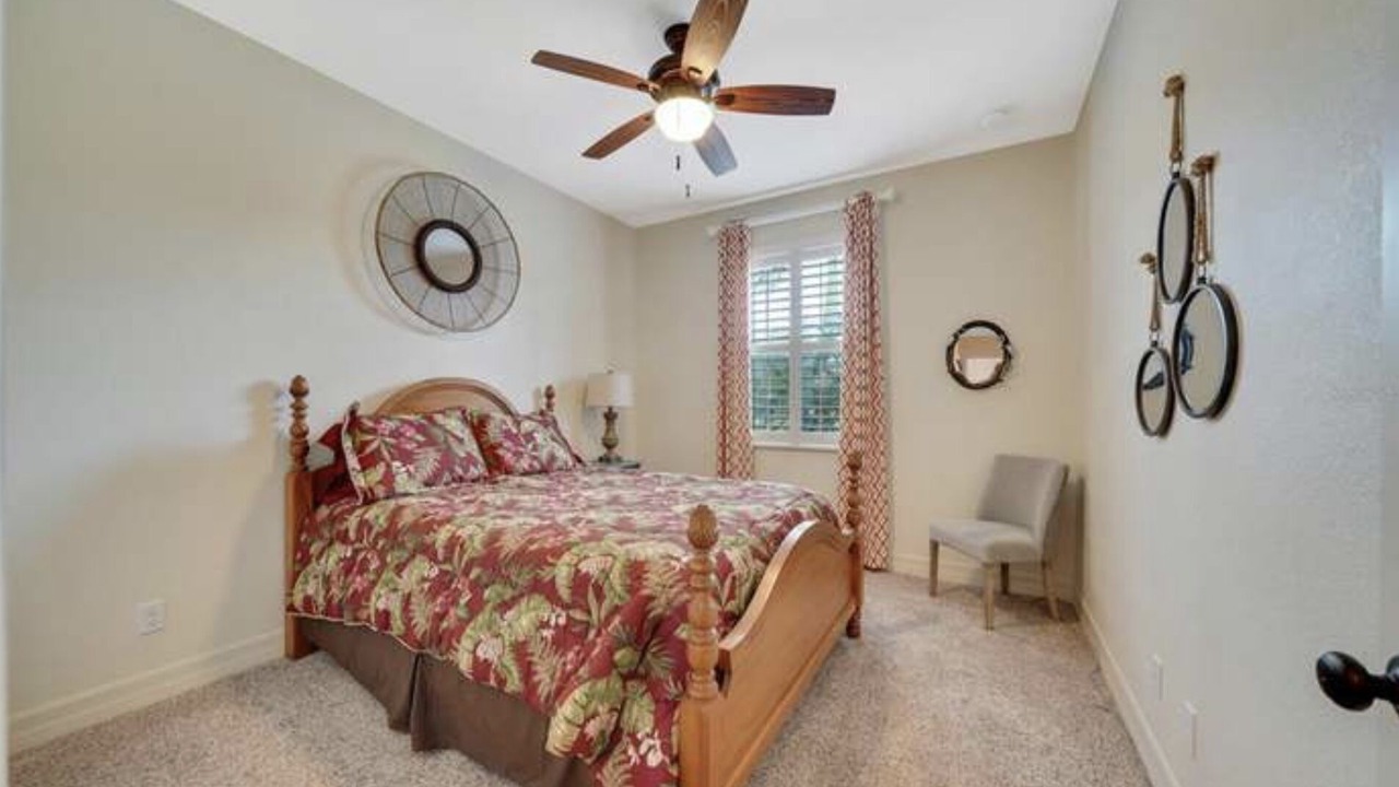 Photo of Bedroom in Broadmoor