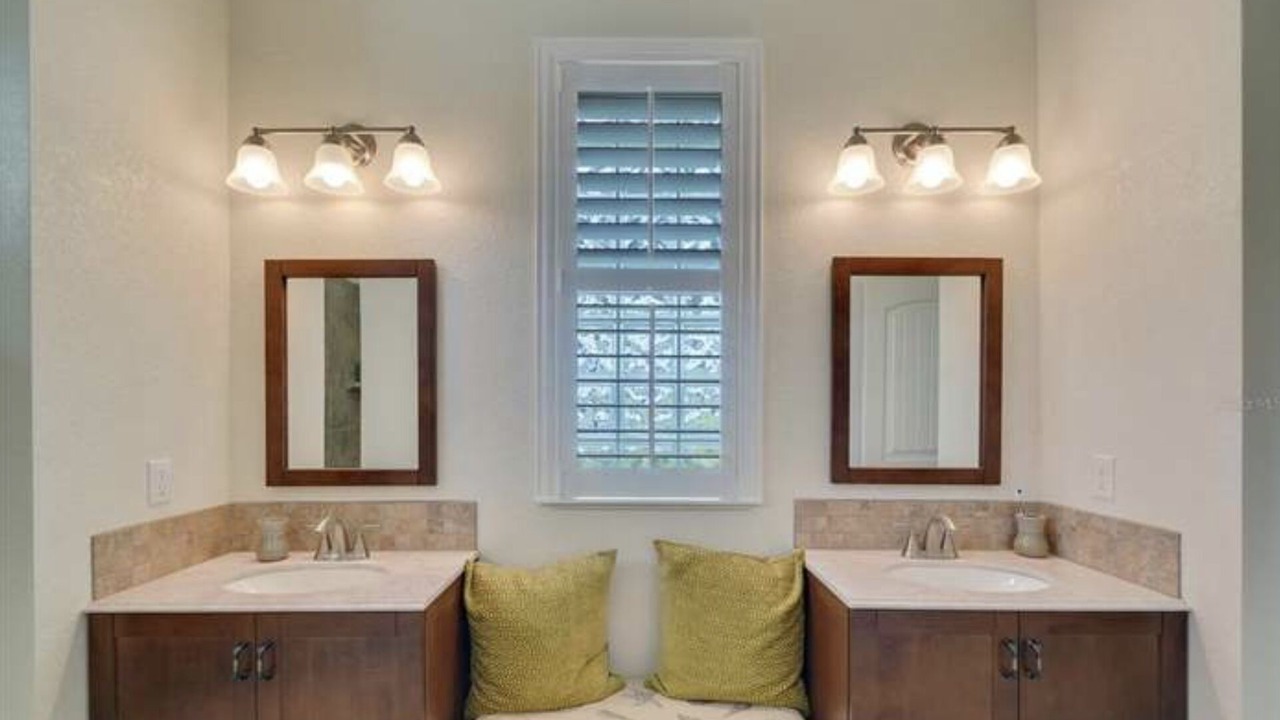 Photo of Bathroom in Broadmoor