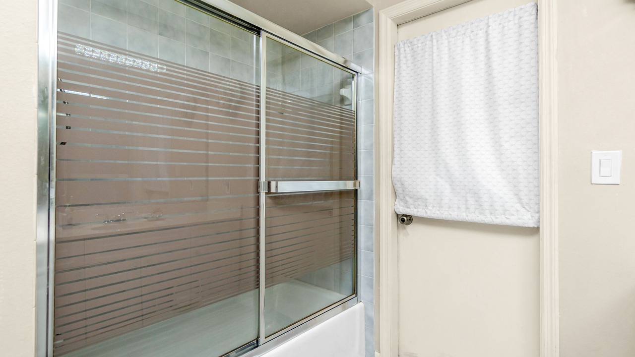Photo of Bathroom in Englewood East
