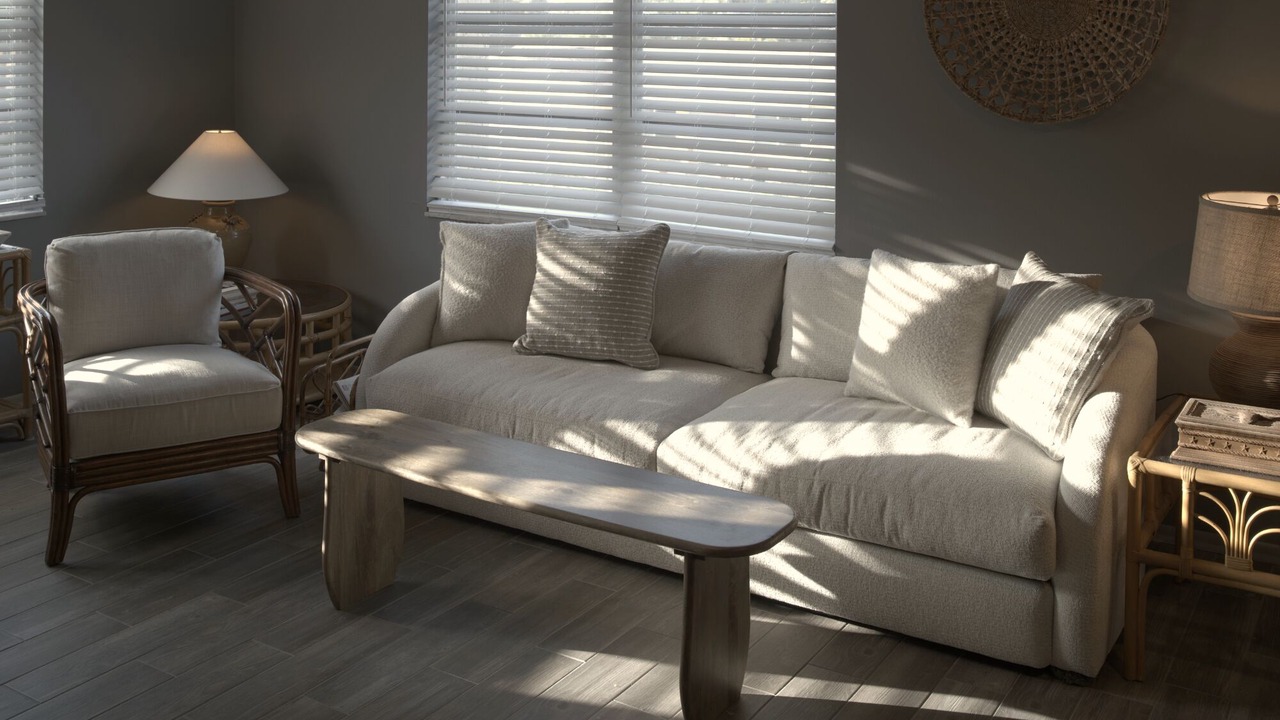 Photo of Bedroom in Golden Beach