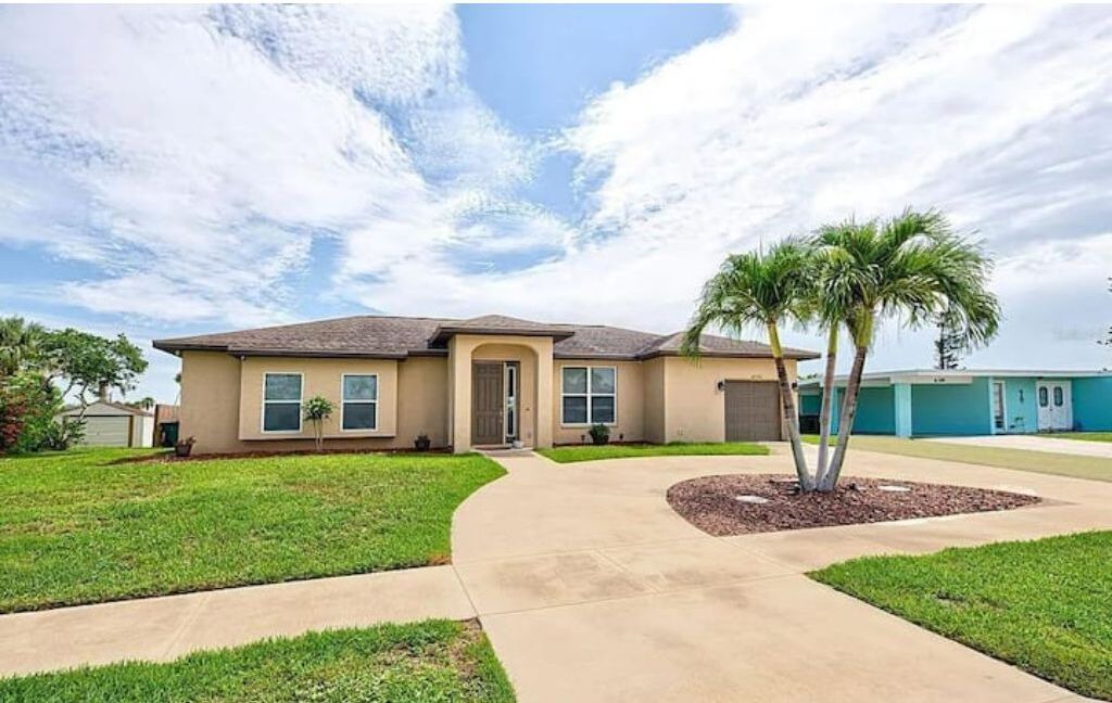 Photo of Outdoor in North Port