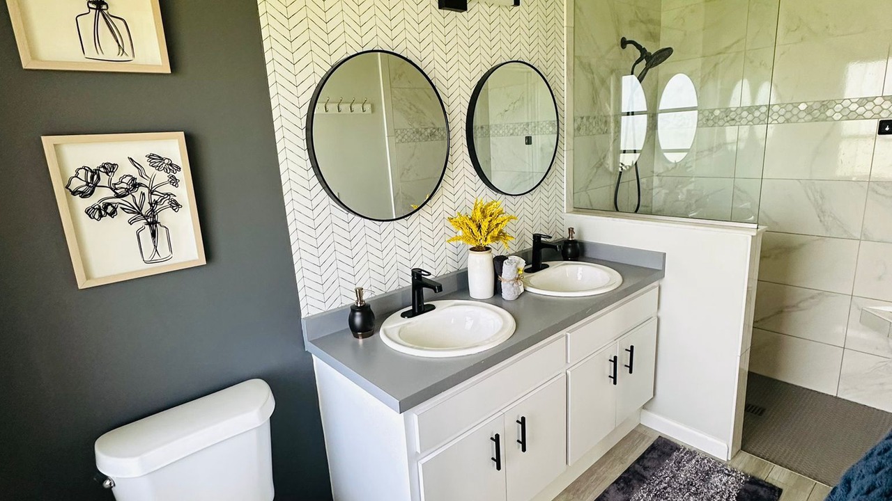 Photo of Bathroom in Rotonda Lakes