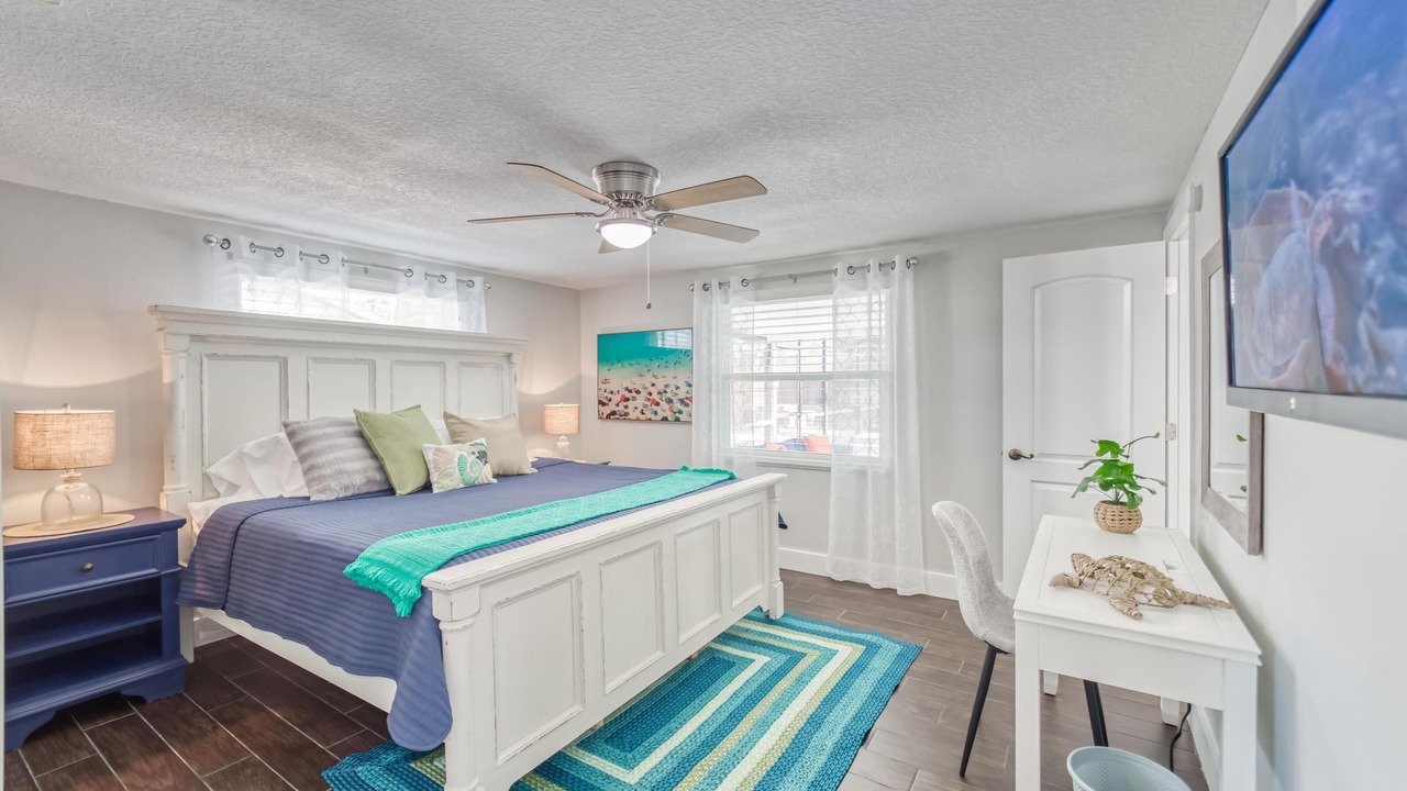 Photo of Bedroom in Apollo Beach