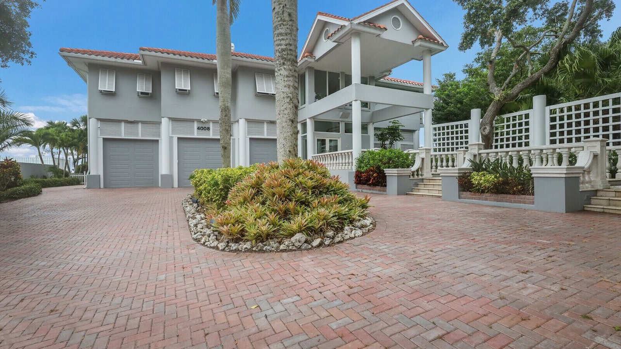 Photo of Outdoor in Trailer Estates