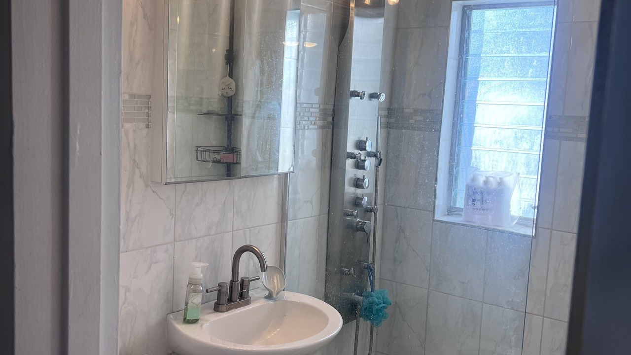 Photo of Bathroom in Edgewater