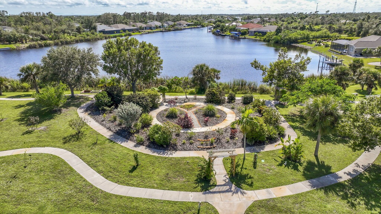 Photo of Outdoor in Port Charlotte