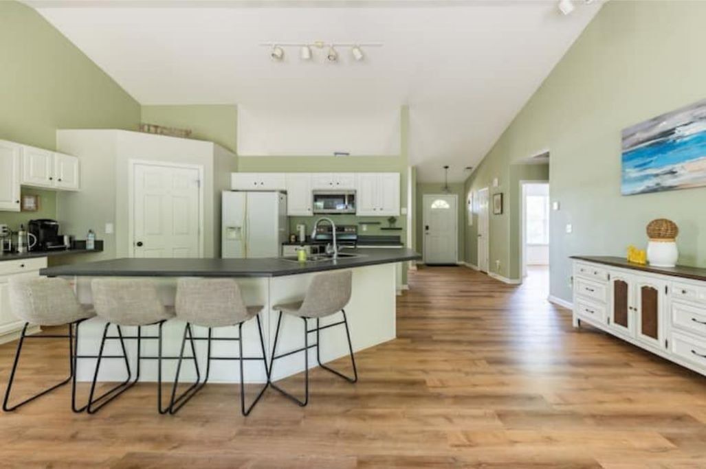 Photo of Kitchen in Duncan