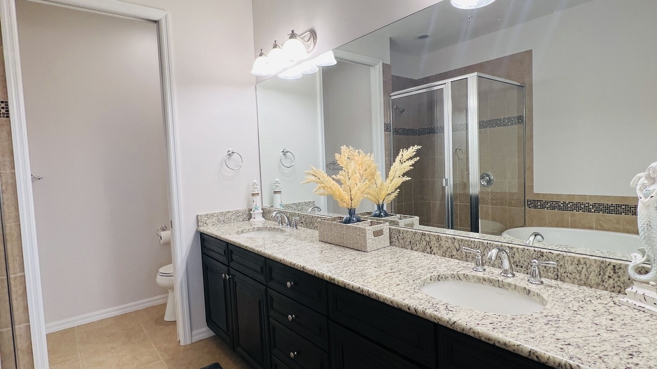 Photo of Bathroom in Biggar