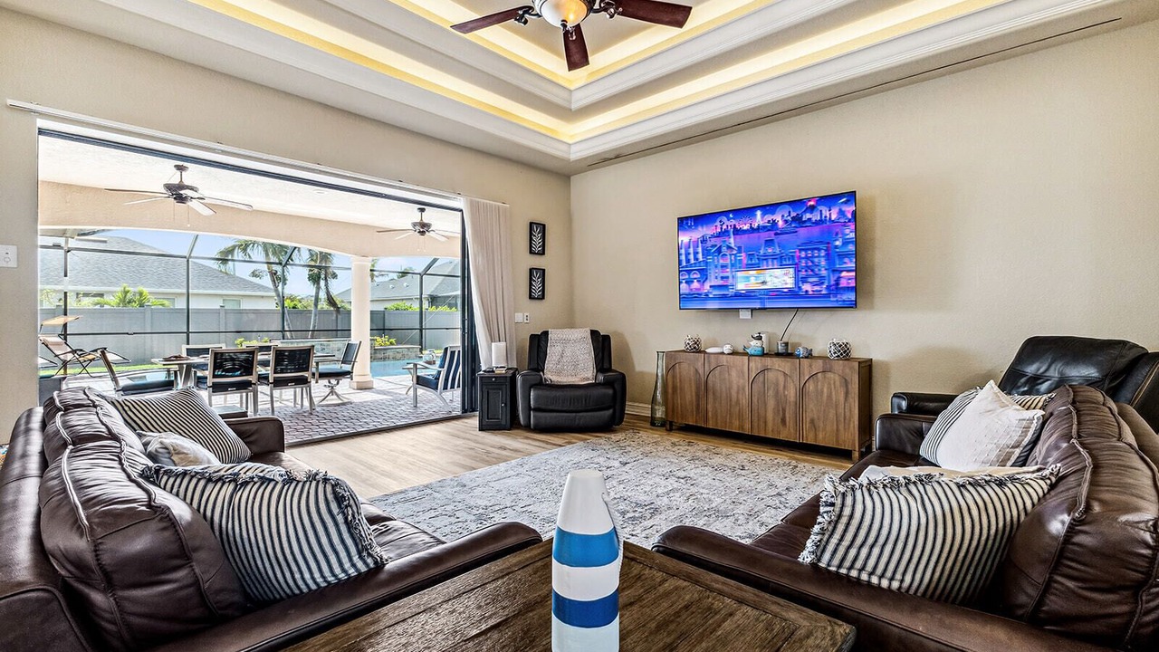 Photo of Livingroom in Pelican