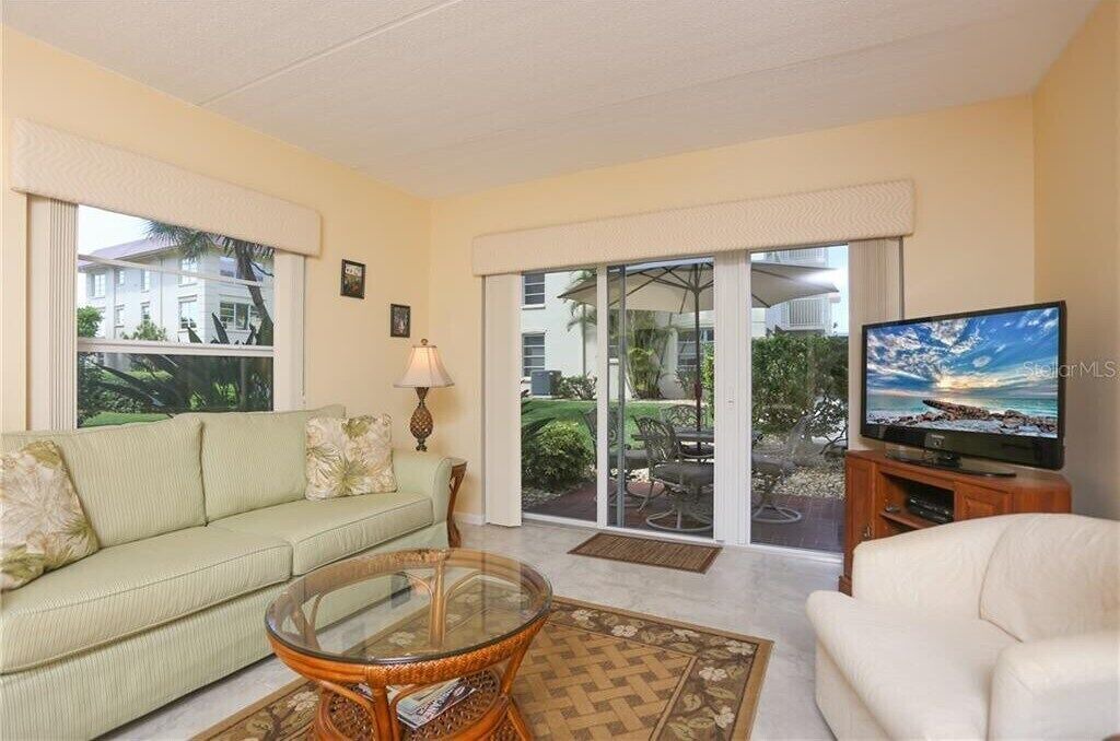 Photo of Bedroom in Longboat Key