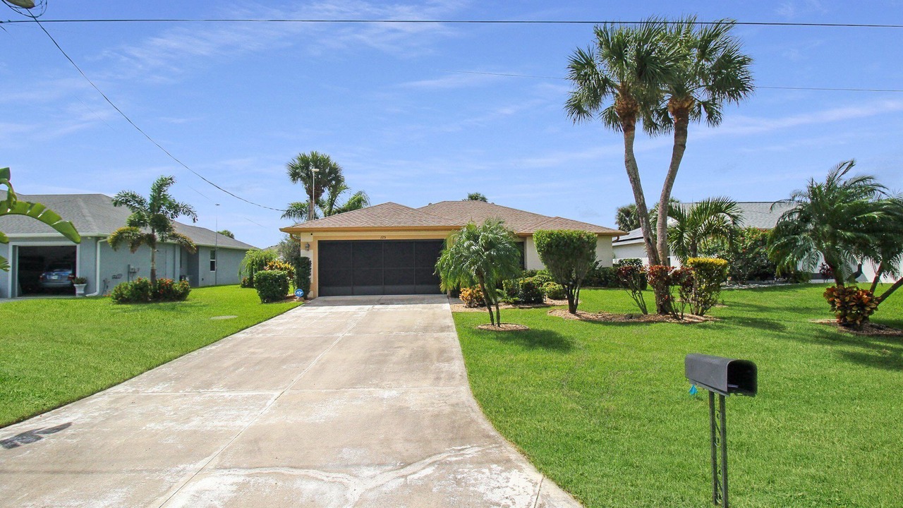 Photo of Outdoor in Rotonda Heights