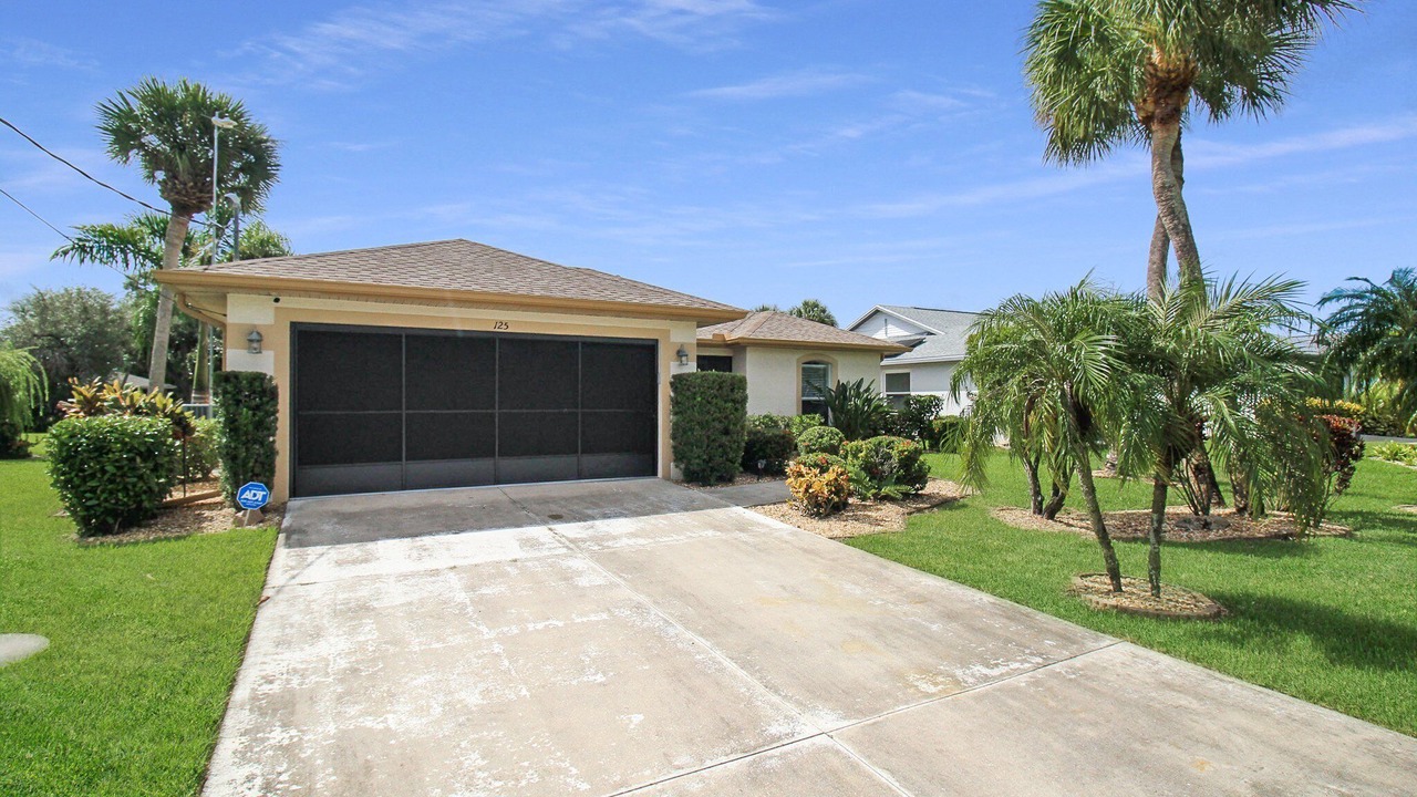 Photo of Outdoor in Rotonda Heights