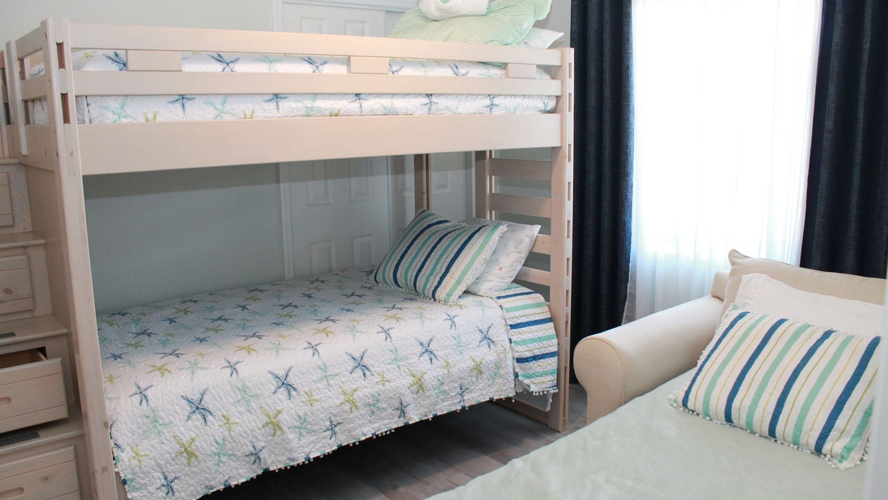 Photo of Bedroom in South Gulf Cove