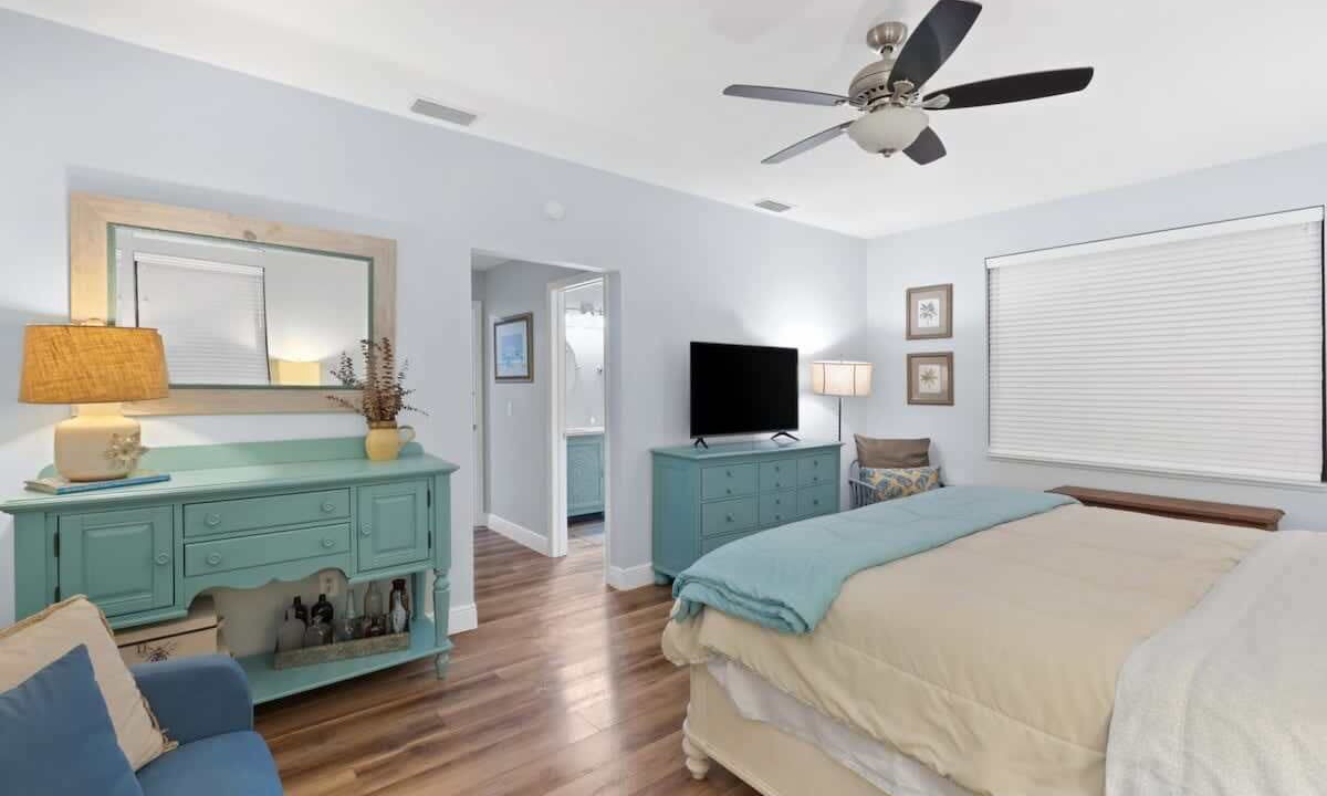 Photo of Bedroom in Gulf Pines