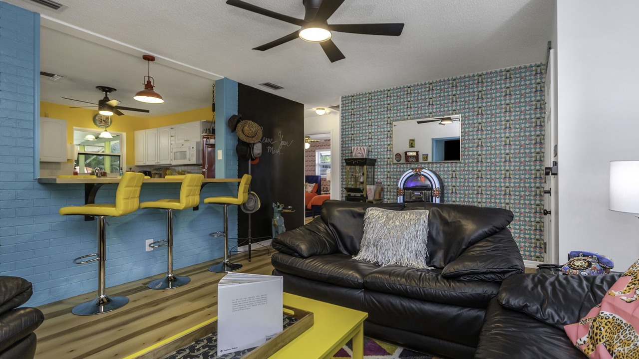 Photo of Livingroom in Clearwater