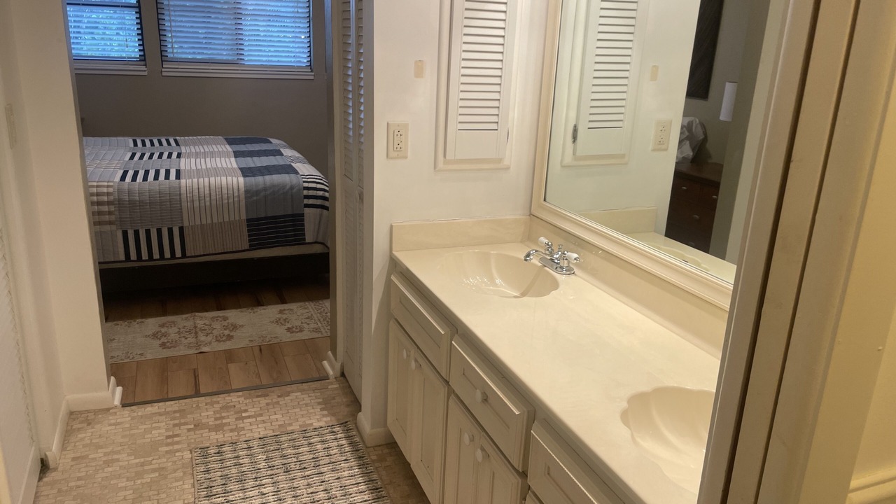 Photo of Bathroom in Bokeelia