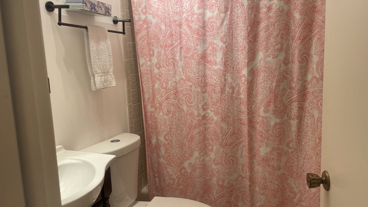 Photo of Bathroom in Bokeelia