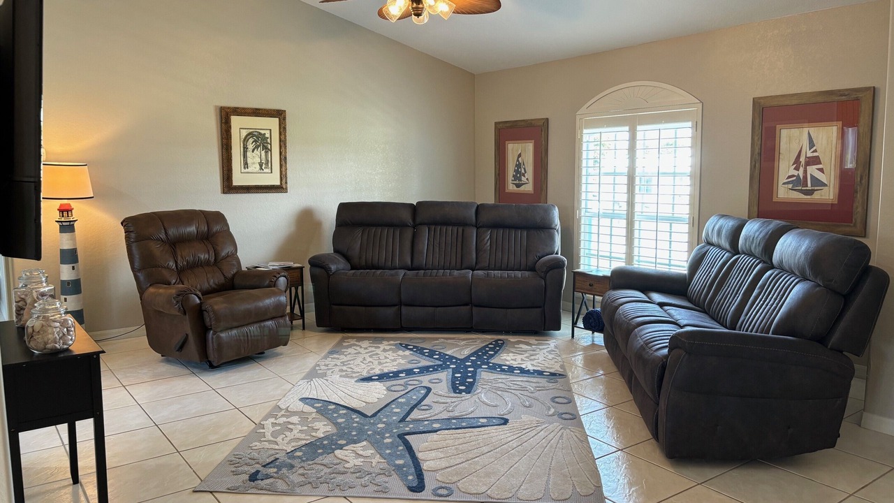 Photo of Livingroom in Iona
