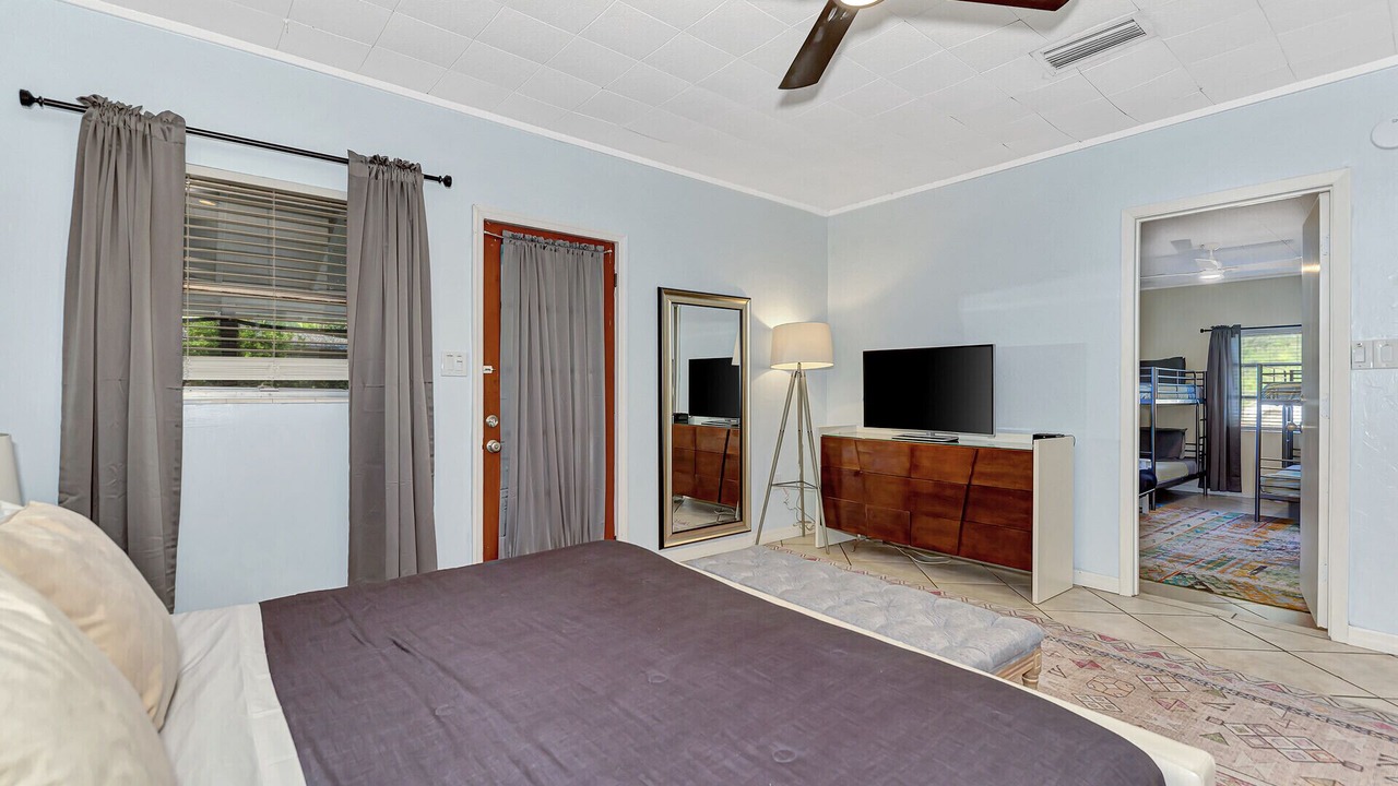 Photo of Bedroom in Bay Isle