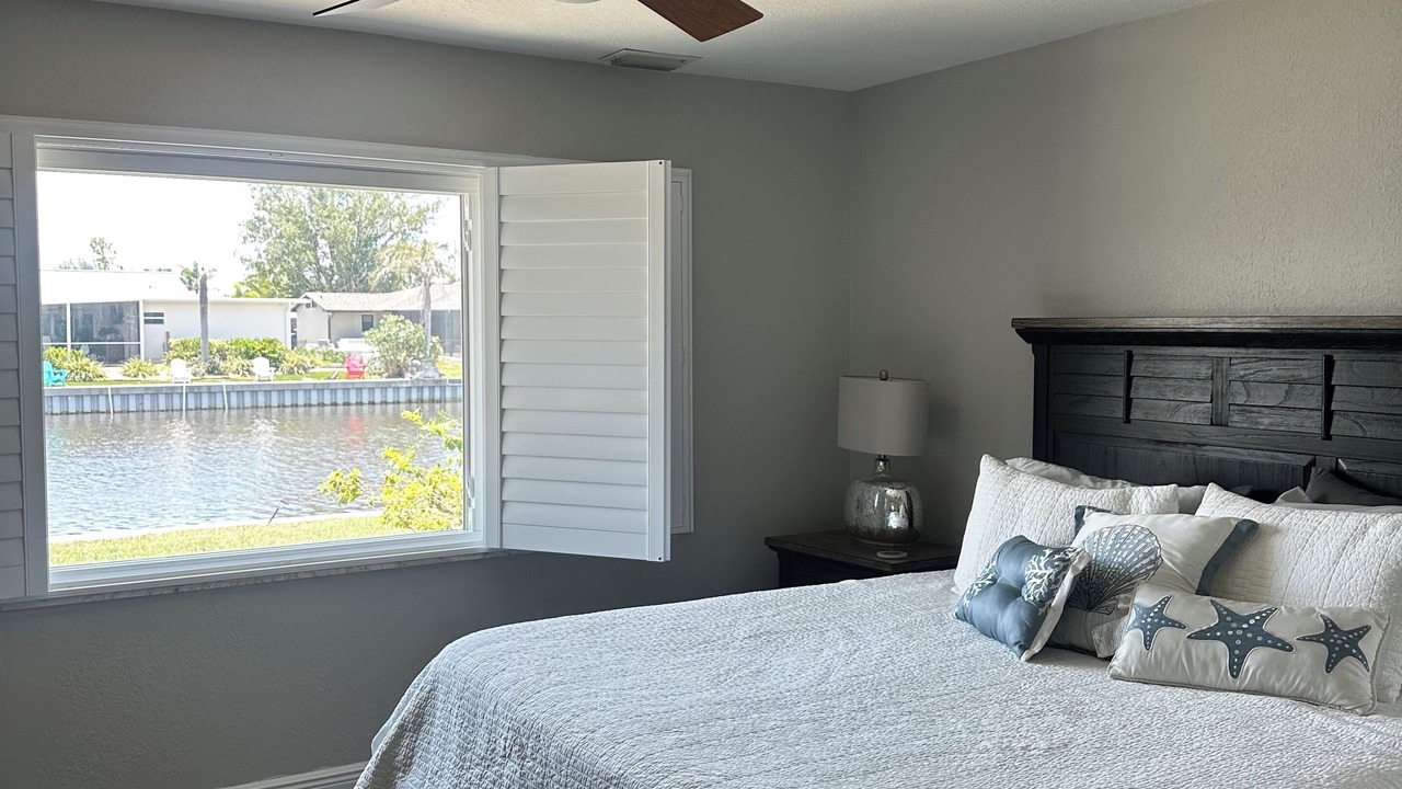 Photo of Bedroom in Edgewater