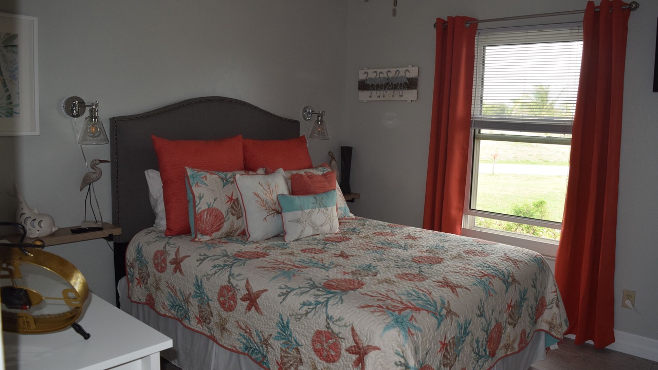 Photo of Bedroom in Pelican
