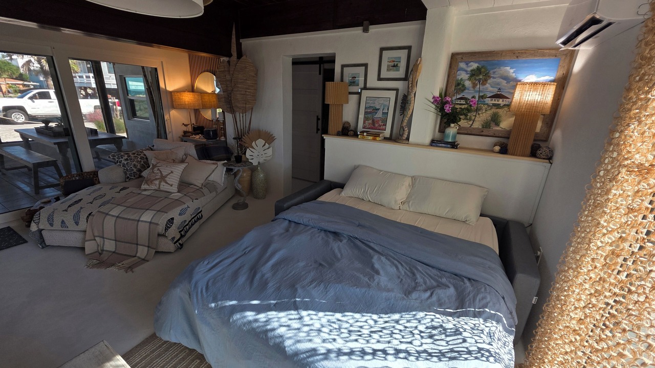 Photo of Bedroom in Englewood
