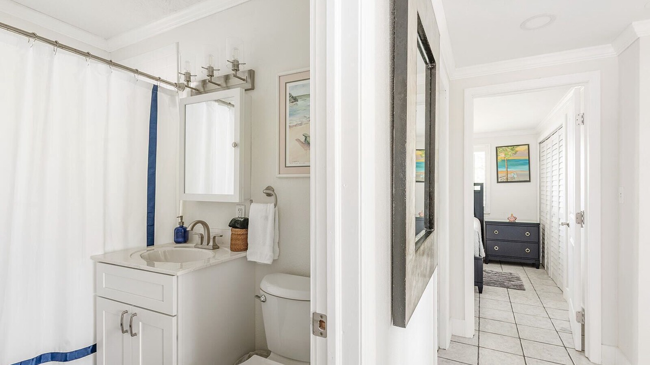 Photo of Bathroom in Englewood South