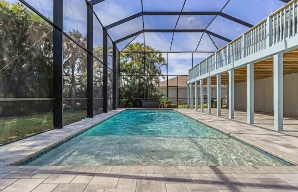 Photo of Outdoor in Jacarandas