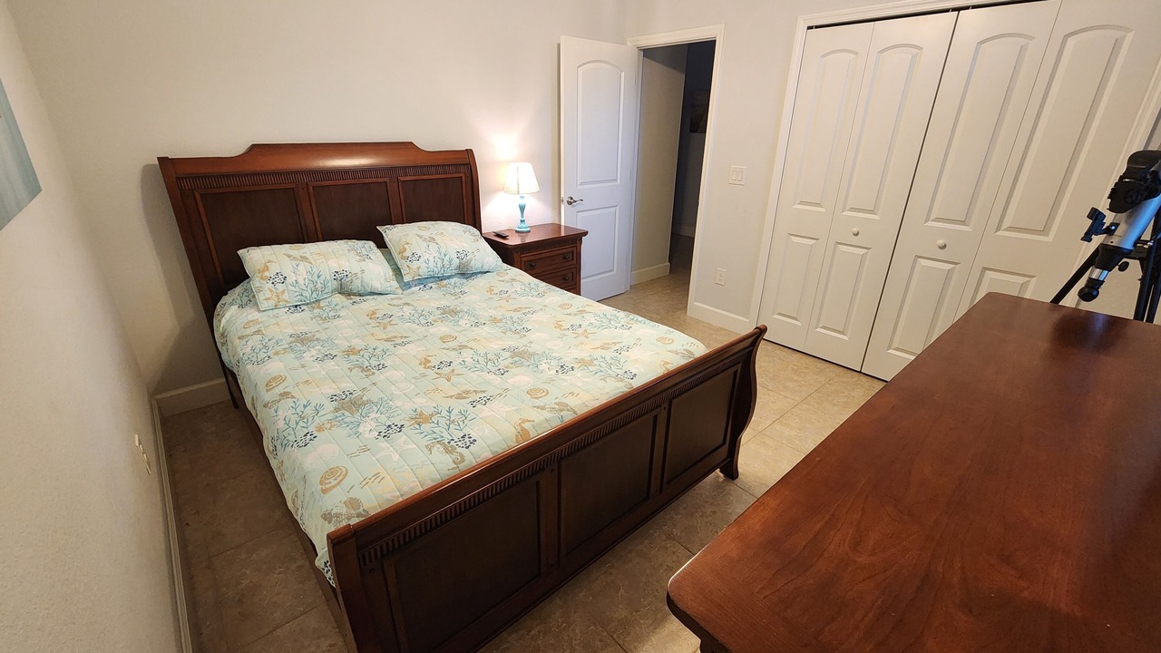 Photo of Bedroom in Englewood East