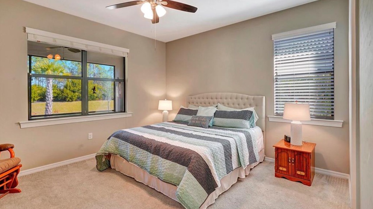 Photo of Bedroom in Arborwood