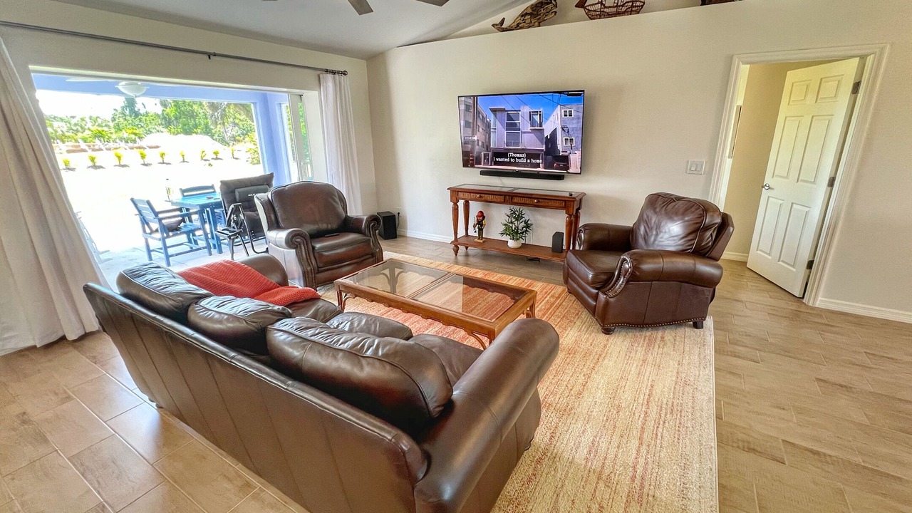 Photo of Livingroom in Pine Island Center