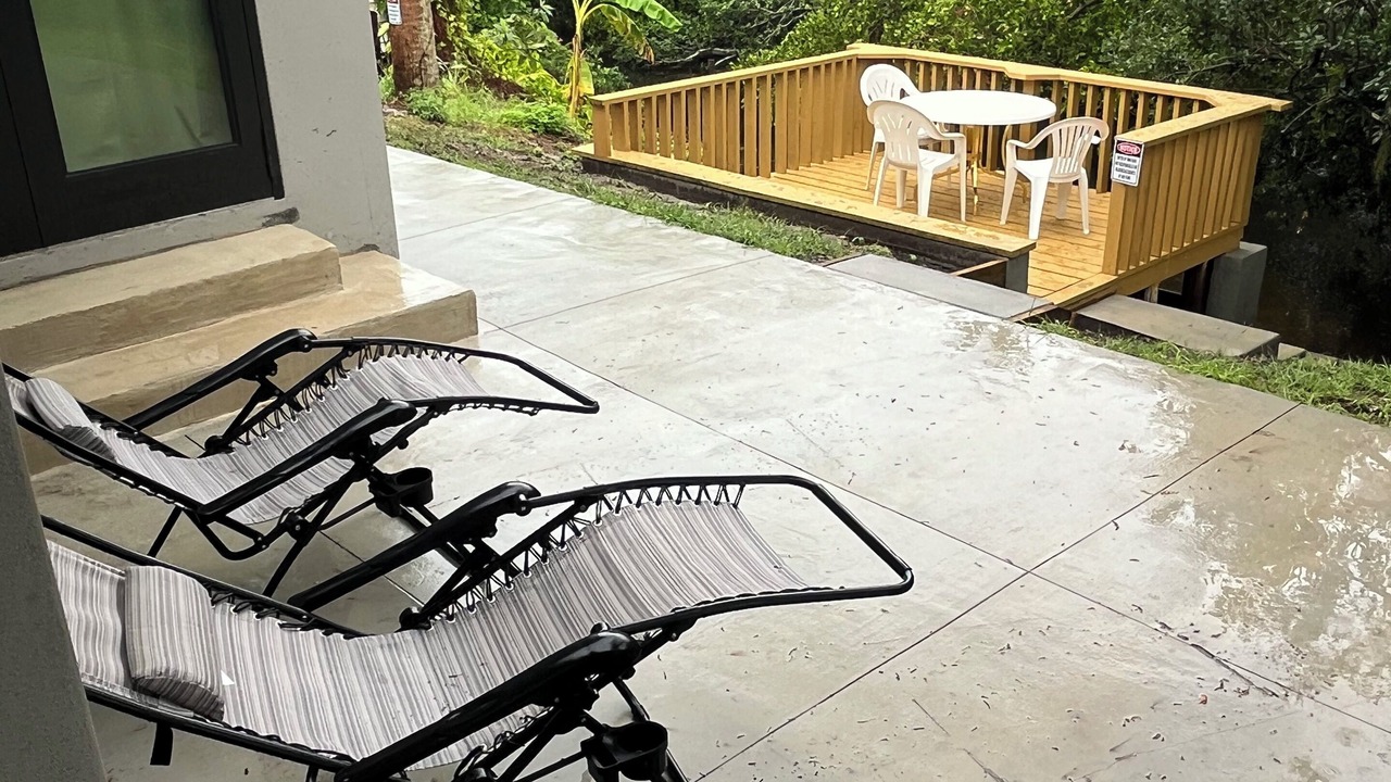 Photo of Patio Balcony in Warm Mineral Springs