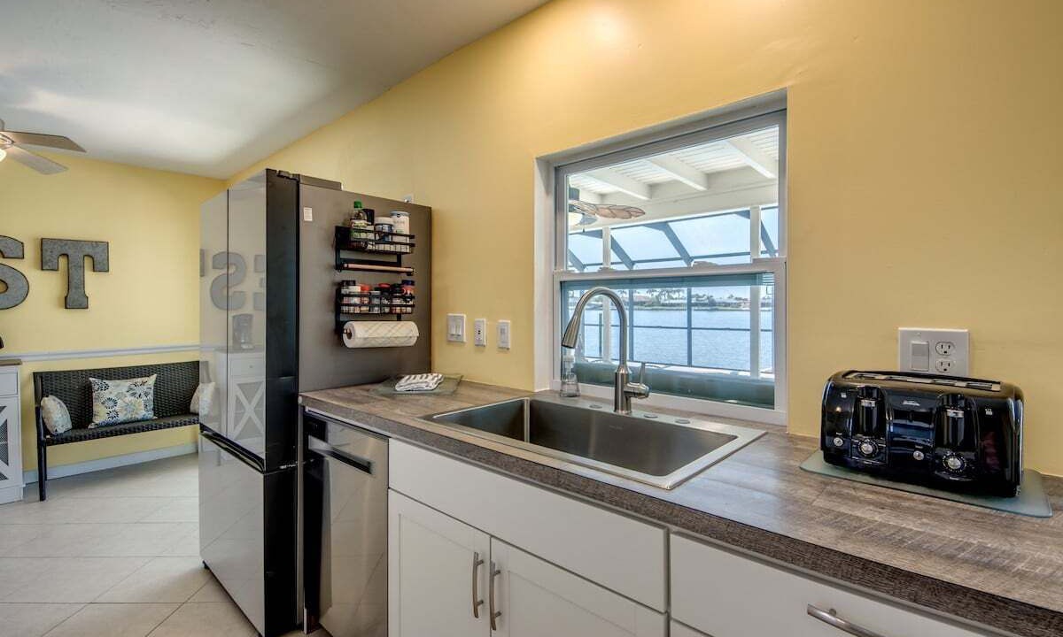 Photo of Kitchen in Eight Lakes