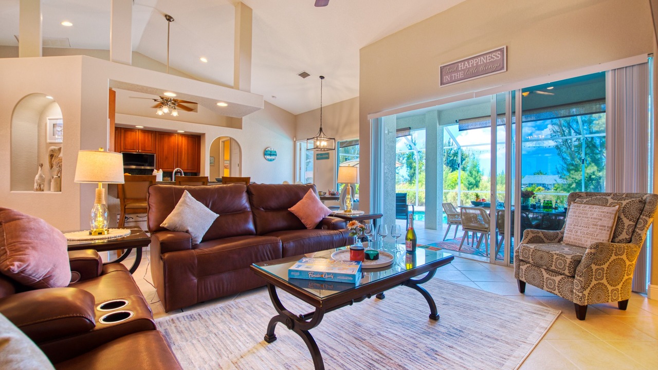Photo of Livingroom in Trafalgar