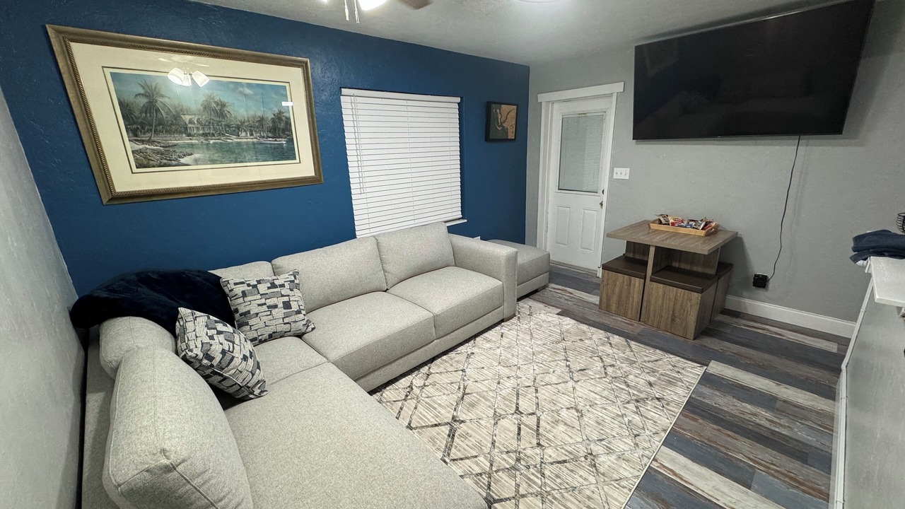 Photo of Livingroom in Fort Myers River District